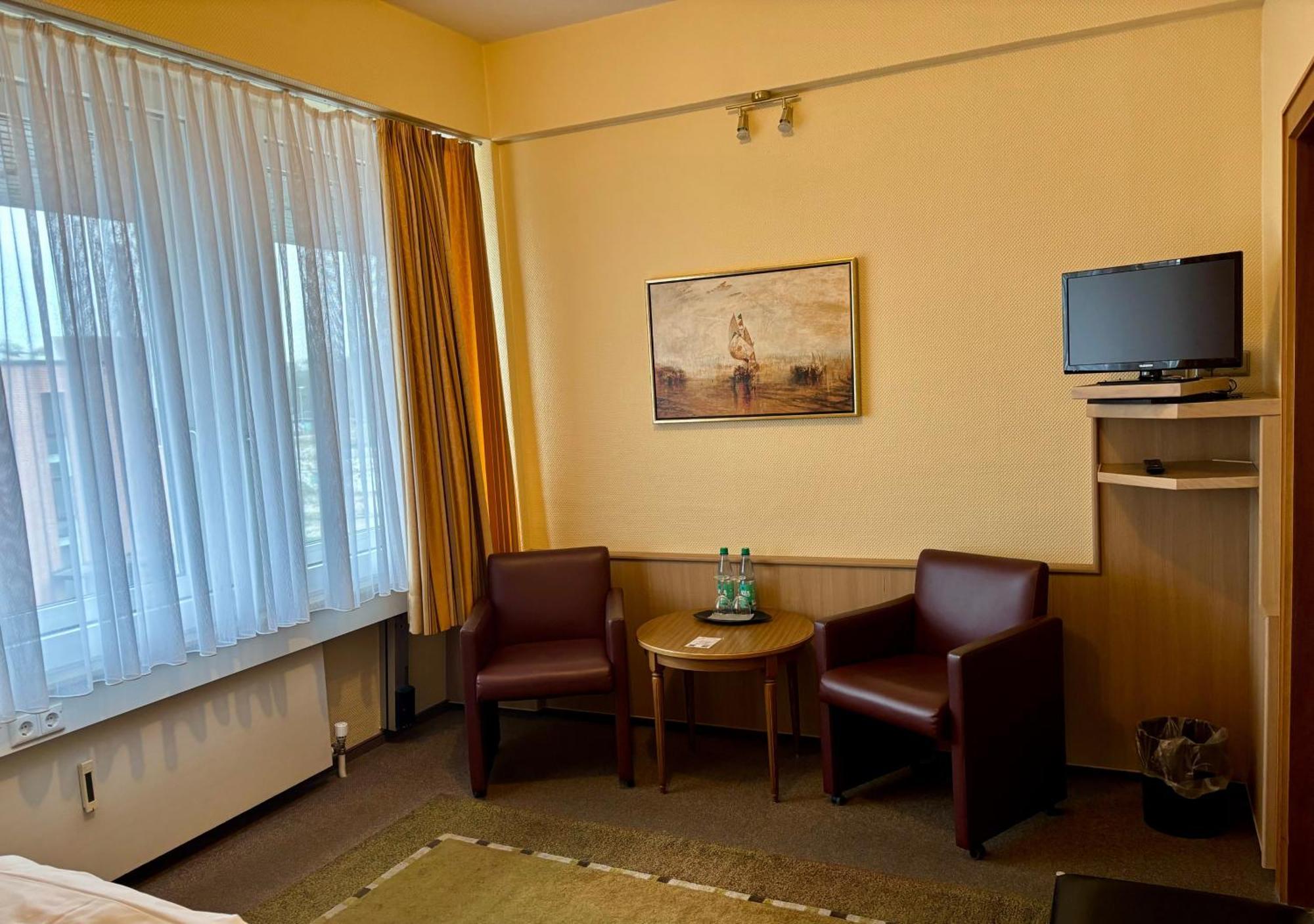 Hotel Am Rathaus Flensburgo Esterno foto